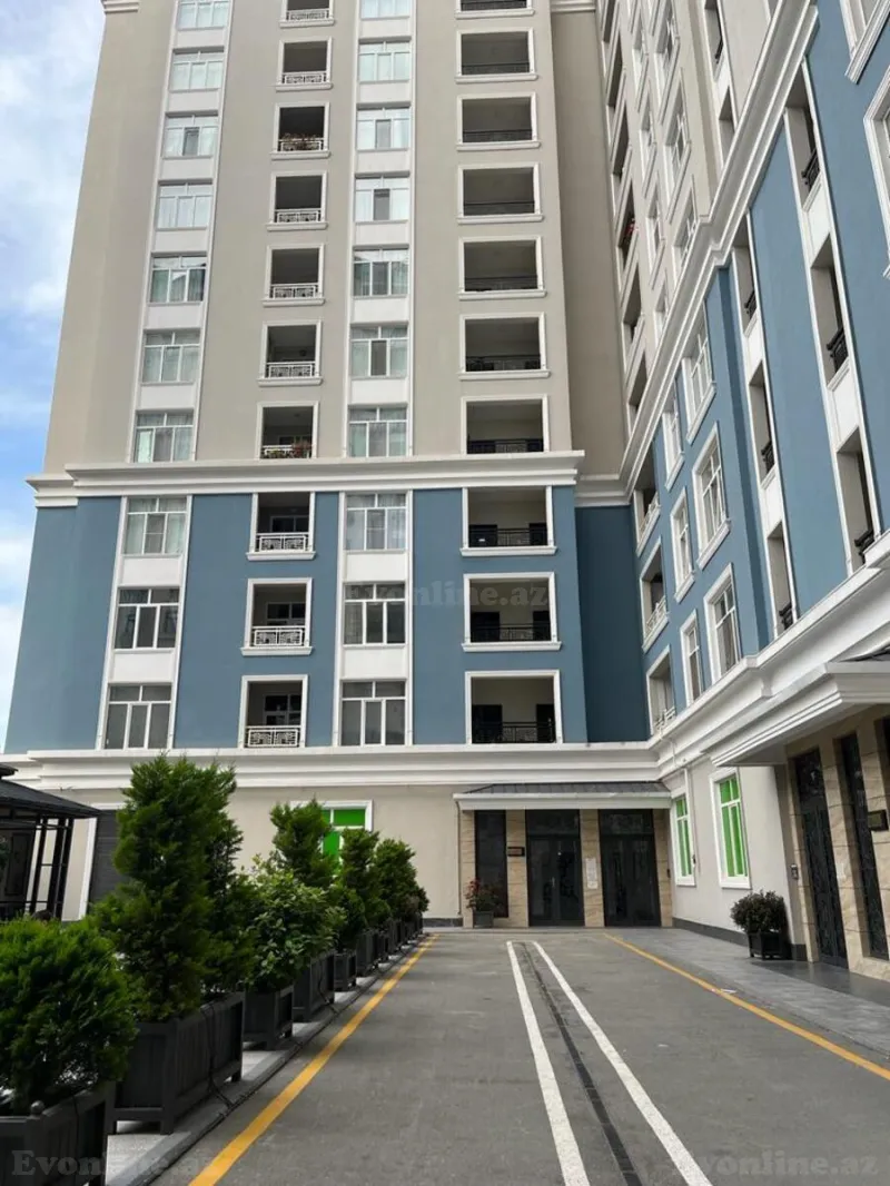 Satılır 5 otaqlı Mənzil Yeni tikili 272 m² Nəsimi r. - şəkil 2