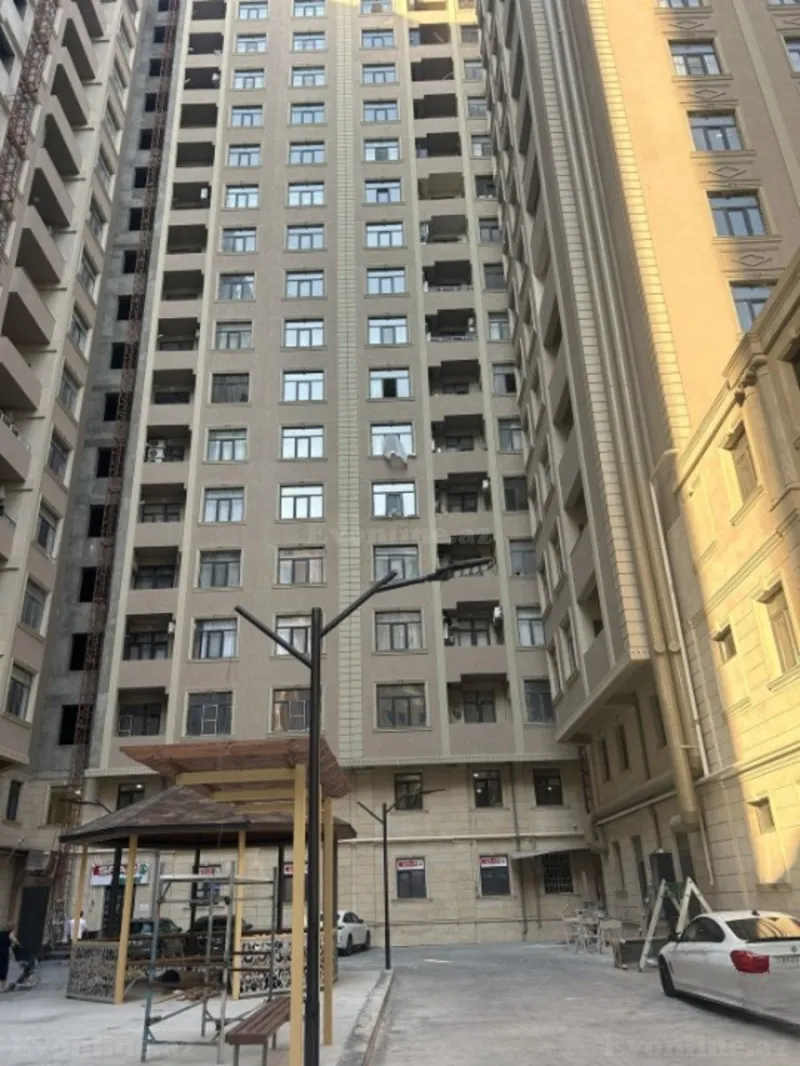 Satılır 2 otaqlı Mənzil Yeni tikili 94 m² Nəsimi r. - şəkil 3