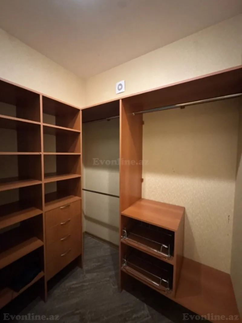 Satılır 4 otaqlı Mənzil Yeni tikili 240 m² 28 May m. - şəkil 8