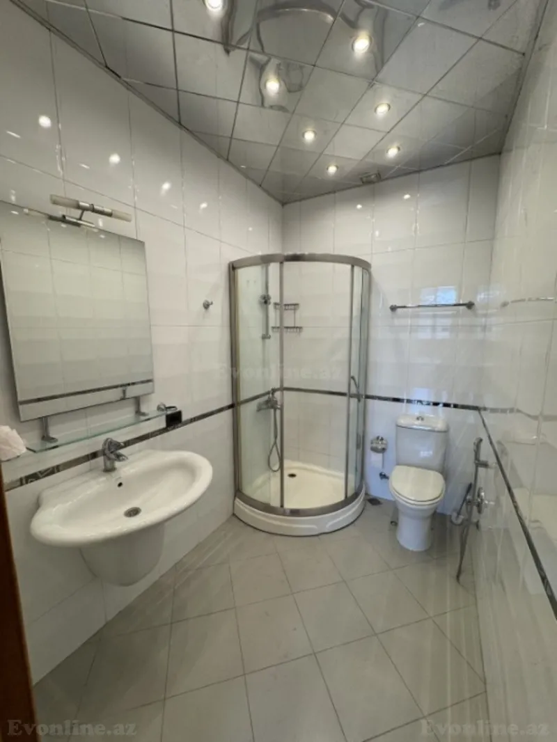 Satılır 4 otaqlı Mənzil Yeni tikili 240 m² 28 May m. - şəkil 11
