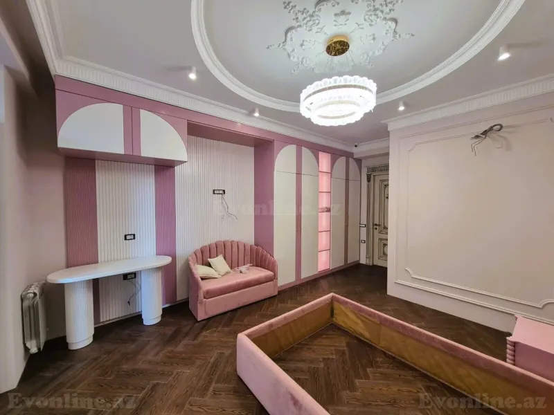 Satılır 4 otaqlı Mənzil Yeni tikili 225 m² 28 May m. - şəkil 19