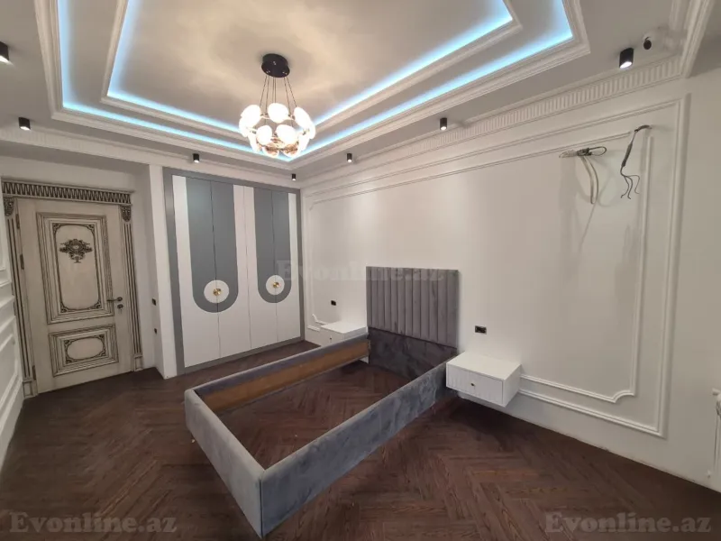 Satılır 4 otaqlı Mənzil Yeni tikili 225 m² 28 May m. - şəkil 22