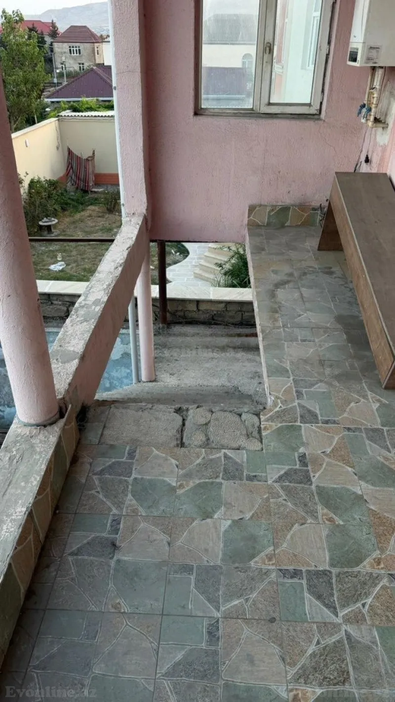 Satılır 5 otaqlı Həyət evi 250 m² Sulutəpə - şəkil 9
