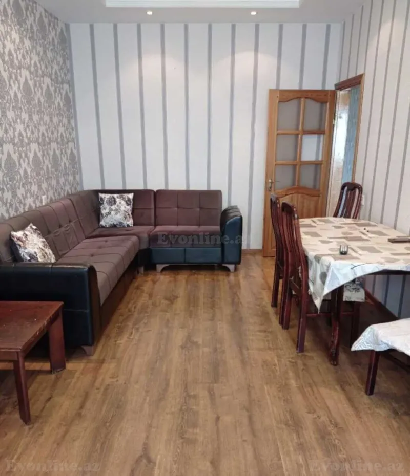Satılır 3 otaqlı Mənzil Köhnə tikili 52 m² Əhmədli