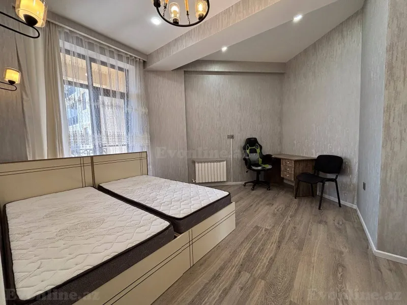 Kirayə verilir 3 otaqlı Mənzil Yeni tikili 155 m² Nəsimi r. - şəkil 2