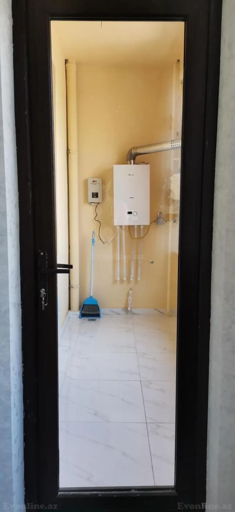 Kirayə verilir 3 otaqlı Mənzil Yeni tikili 155 m² Nəsimi r. - şəkil 16
