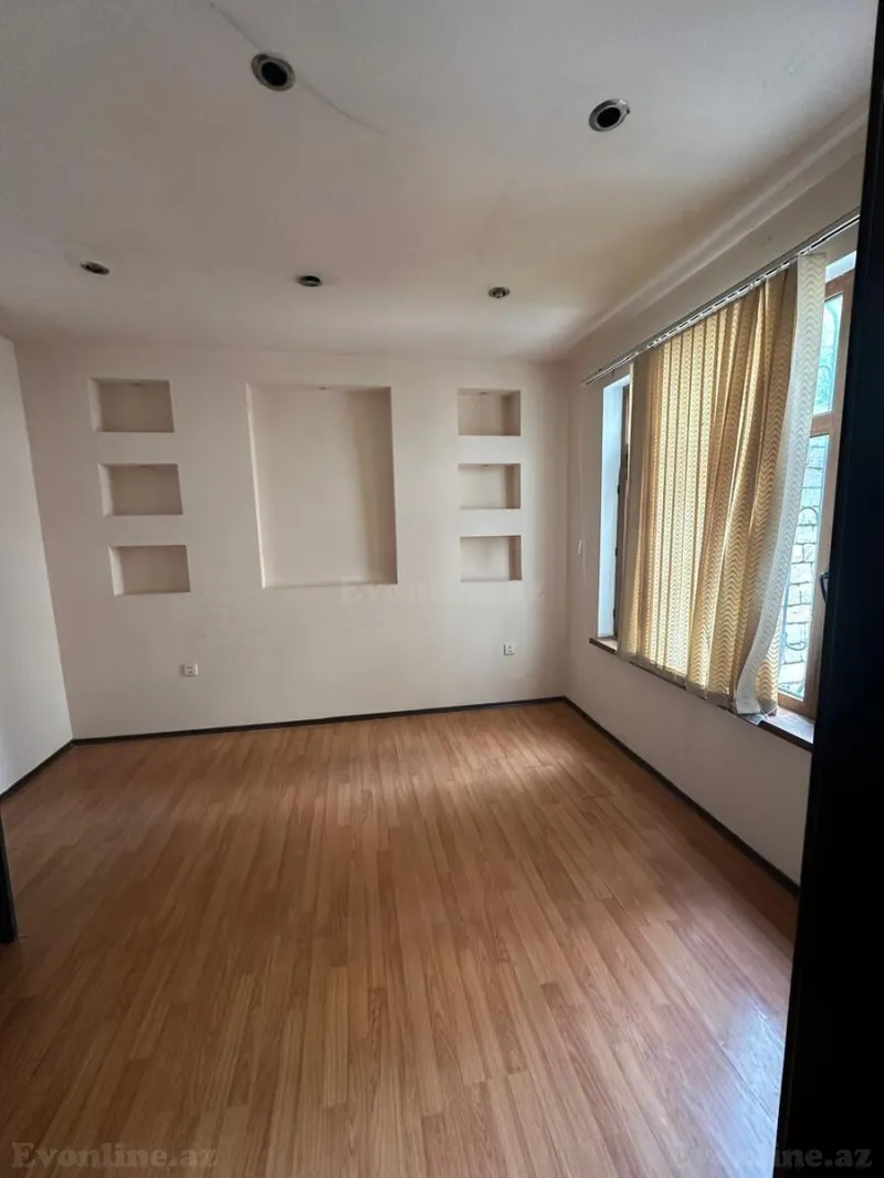 Satılır 3 otaqlı Mənzil Köhnə tikili 80 m² Elmlər Akademiyası m. - şəkil 3