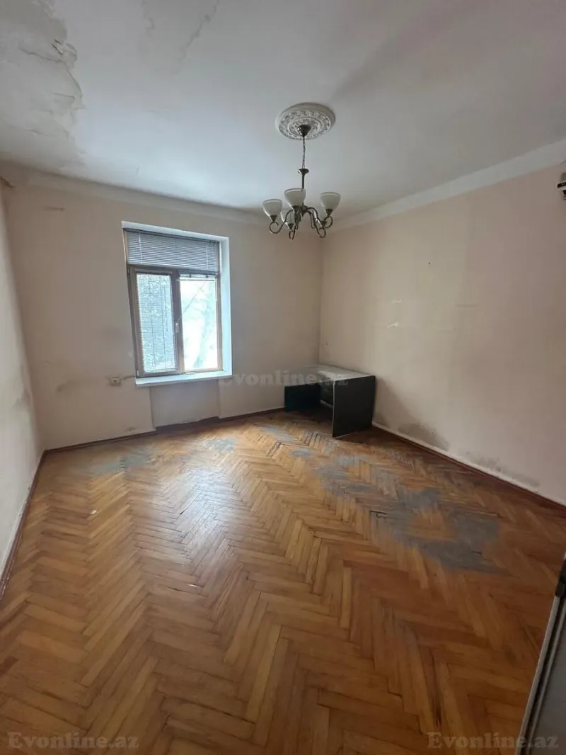Satılır 3 otaqlı Mənzil Köhnə tikili 80 m² Elmlər Akademiyası m. - şəkil 6