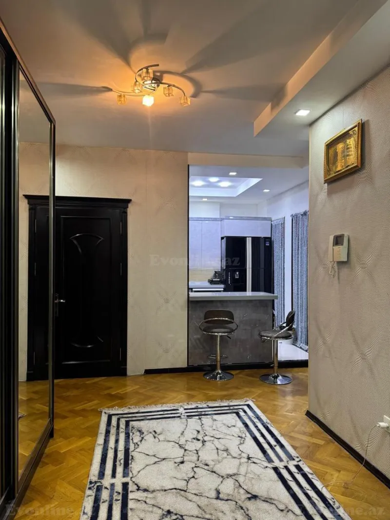 Satılır 3 otaqlı Mənzil Yeni tikili 125 m² Nərimanov r. - şəkil 6