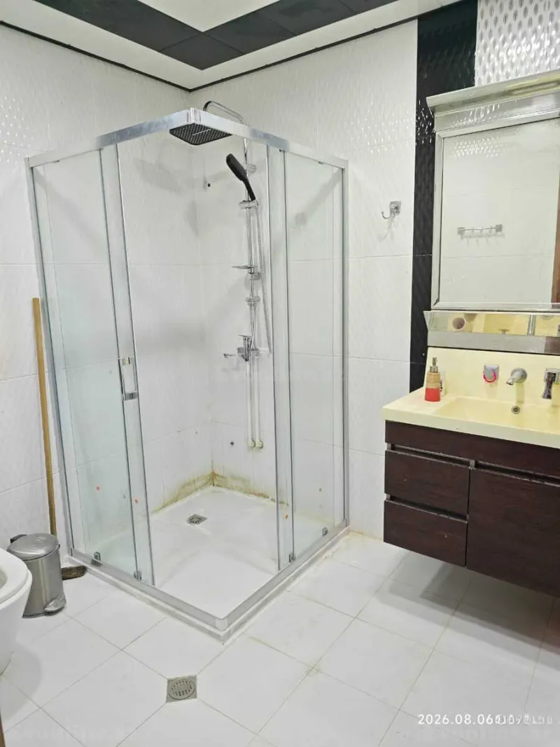 Kirayə verilir 3 otaqlı Mənzil Yeni tikili 120 m² Memar Əcəmi m. - şəkil 16