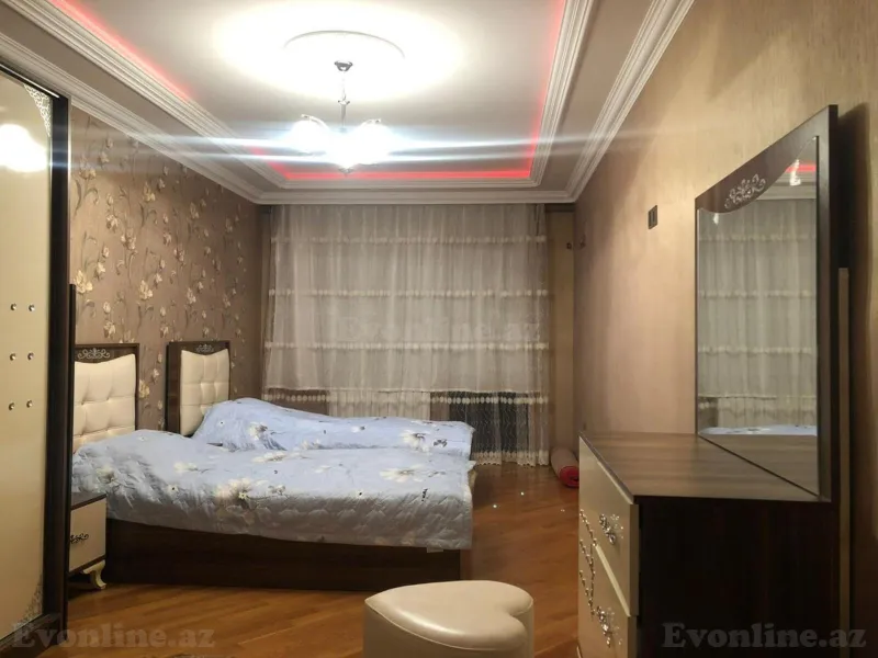 Kirayə verilir 3 otaqlı Mənzil Yeni tikili 160 m² Nərimanov r. - şəkil 9