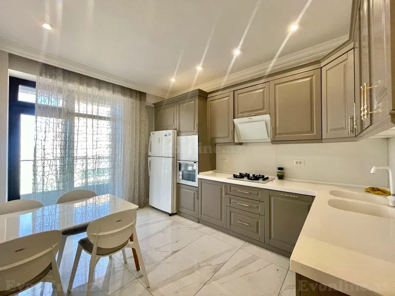 Kirayə verilir 3 otaqlı Mənzil Yeni tikili 148 m² 8 Noyabr m. - şəkil 13