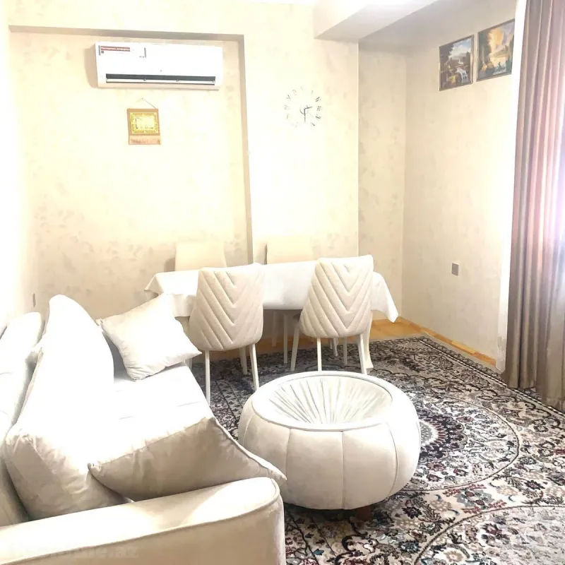 Kirayə verilir 2 otaqlı Mənzil Yeni tikili 80 m² Qara Qarayev m.