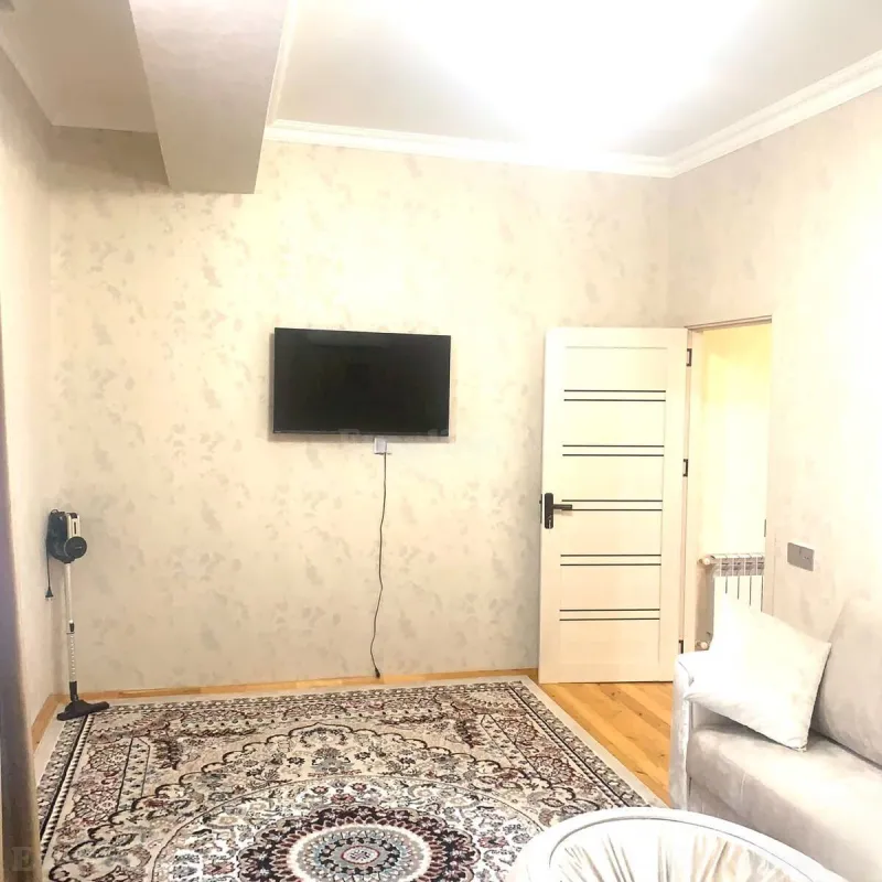 Kirayə verilir 2 otaqlı Mənzil Yeni tikili 80 m² Qara Qarayev m. - şəkil 4