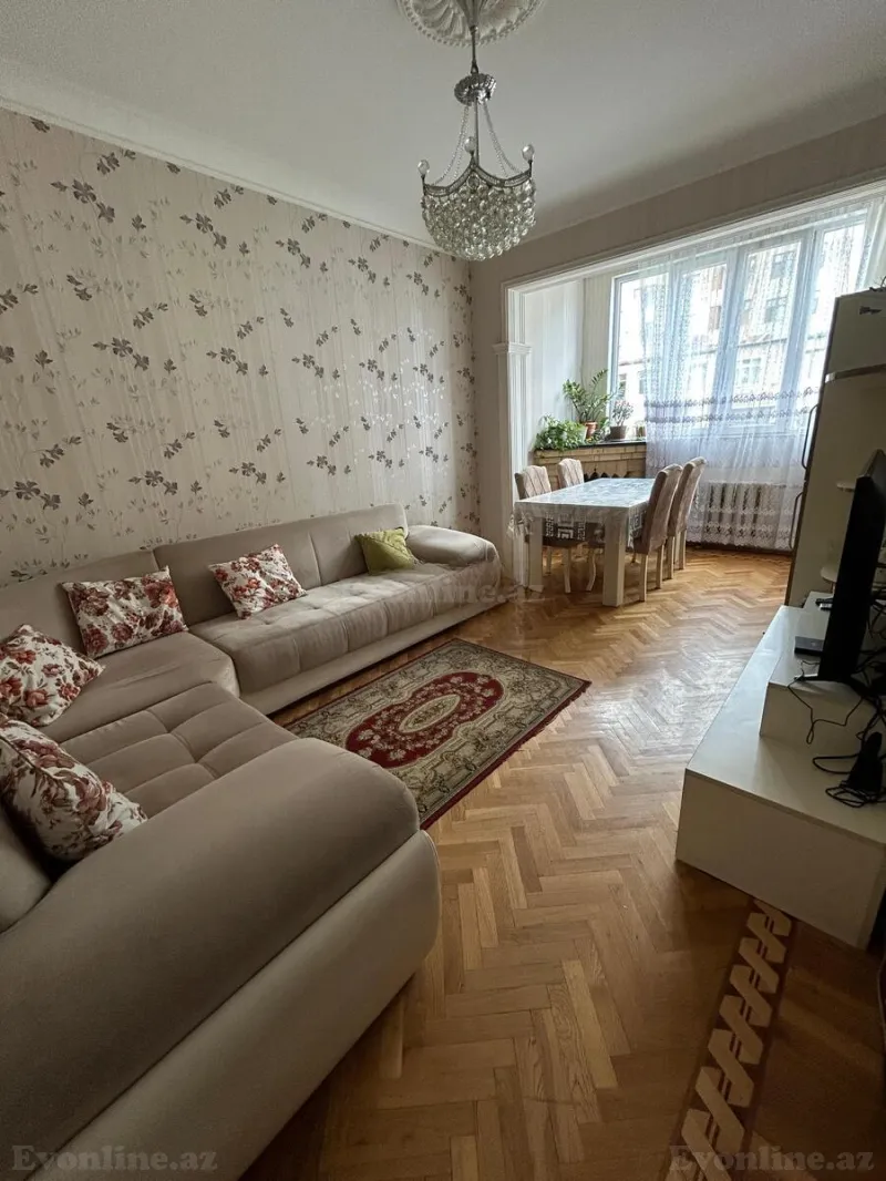 Satılır 3 otaqlı Mənzil Köhnə tikili 58 m² 5-ci mikrorayon - şəkil 2