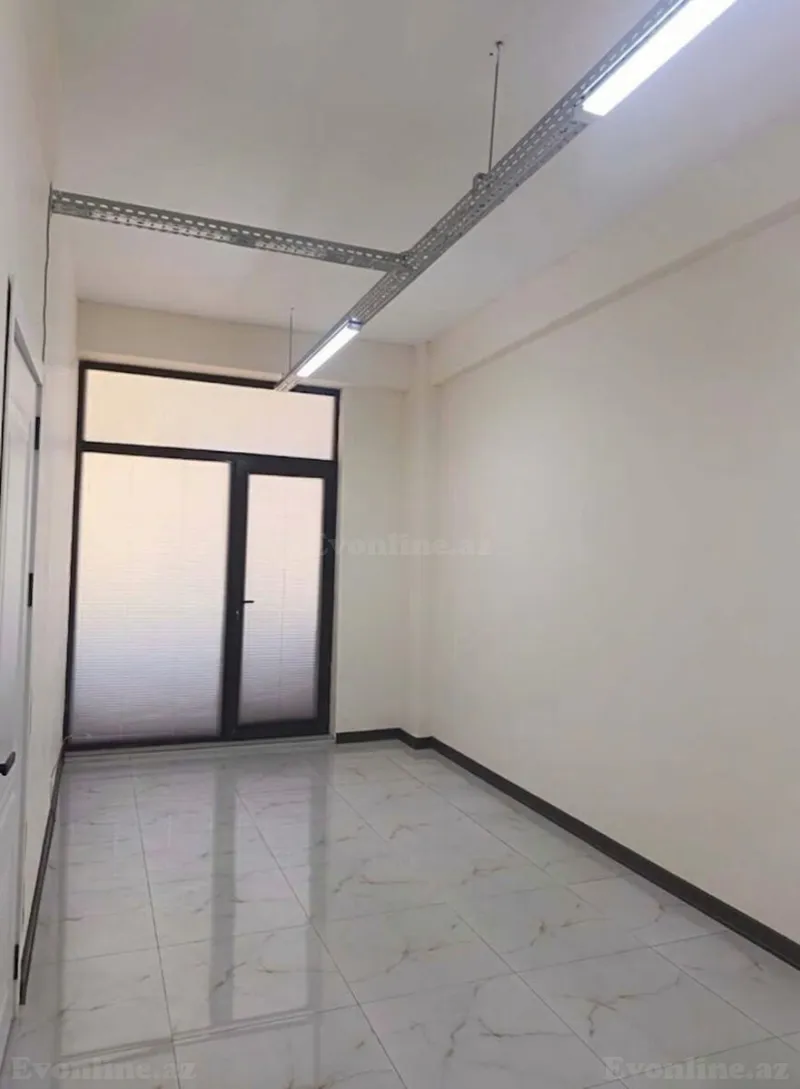 Kirayə verilir Ofis 50 m² 28 May m. - şəkil 4