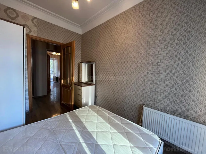 Kirayə verilir 2 otaqlı Mənzil Köhnə tikili 50 m² Nizami m. - şəkil 4