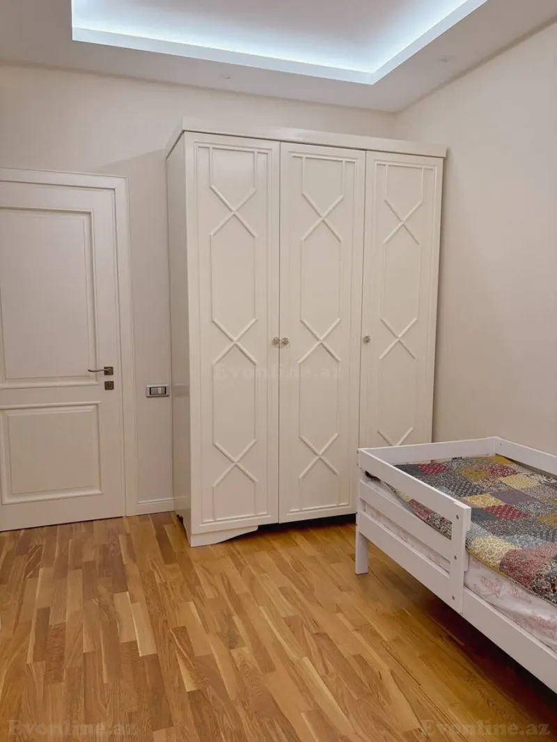 Satılır 3 otaqlı Mənzil Yeni tikili 116 m² 28 May m. - şəkil 7