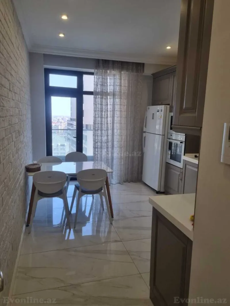 Kirayə verilir 3 otaqlı Mənzil Yeni tikili 148 m² 8 Noyabr m. - şəkil 10