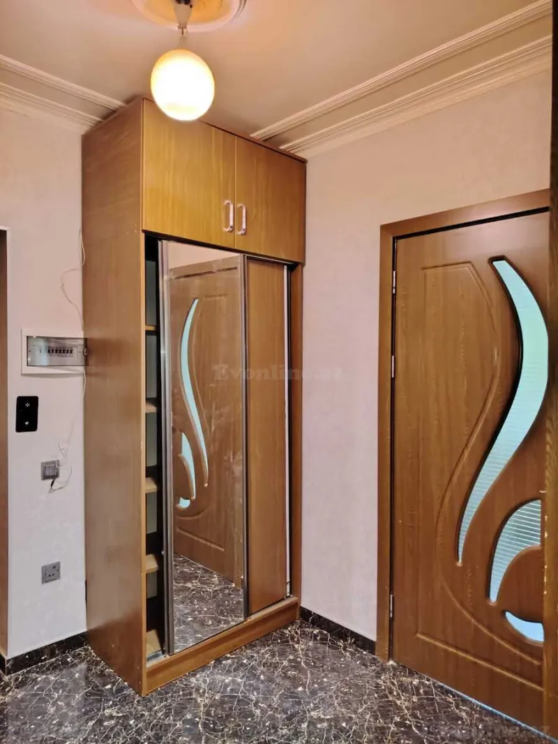 Satılır 2 otaqlı Mənzil Köhnə tikili 45 m² Elmlər Akademiyası m. - şəkil 3