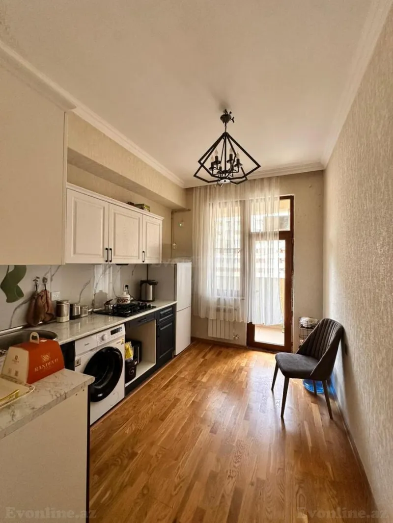 Satılır 2 otaqlı Mənzil Yeni tikili 75 m² Koroğlu m. - şəkil 13