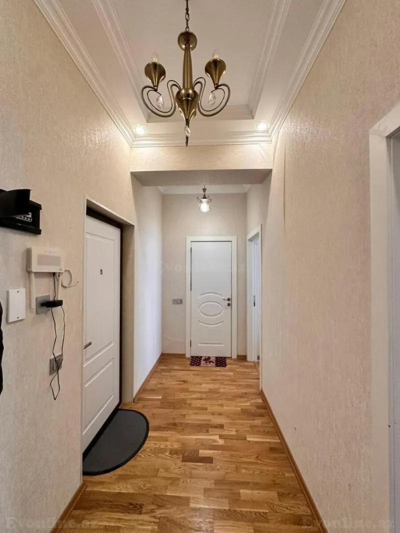 Satılır 2 otaqlı Mənzil Yeni tikili 75 m² Koroğlu m. - şəkil 14