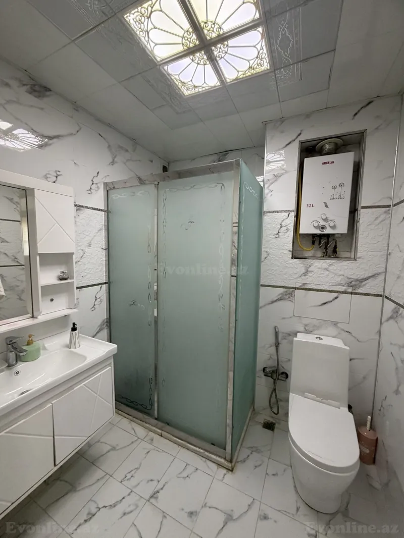 Satılır 3 otaqlı Mənzil Köhnə tikili 75 m² Bakıxanov - şəkil 13