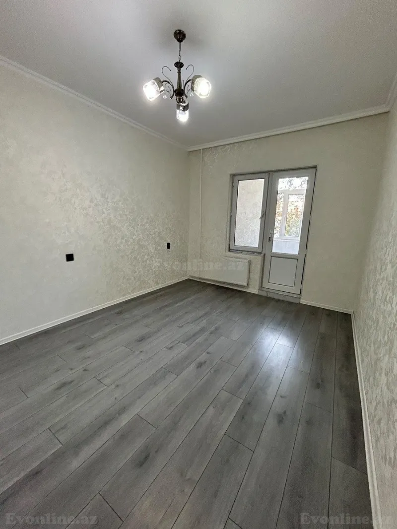 Satılır 3 otaqlı Mənzil Köhnə tikili 72 m² Yeni Yasamal - şəkil 5