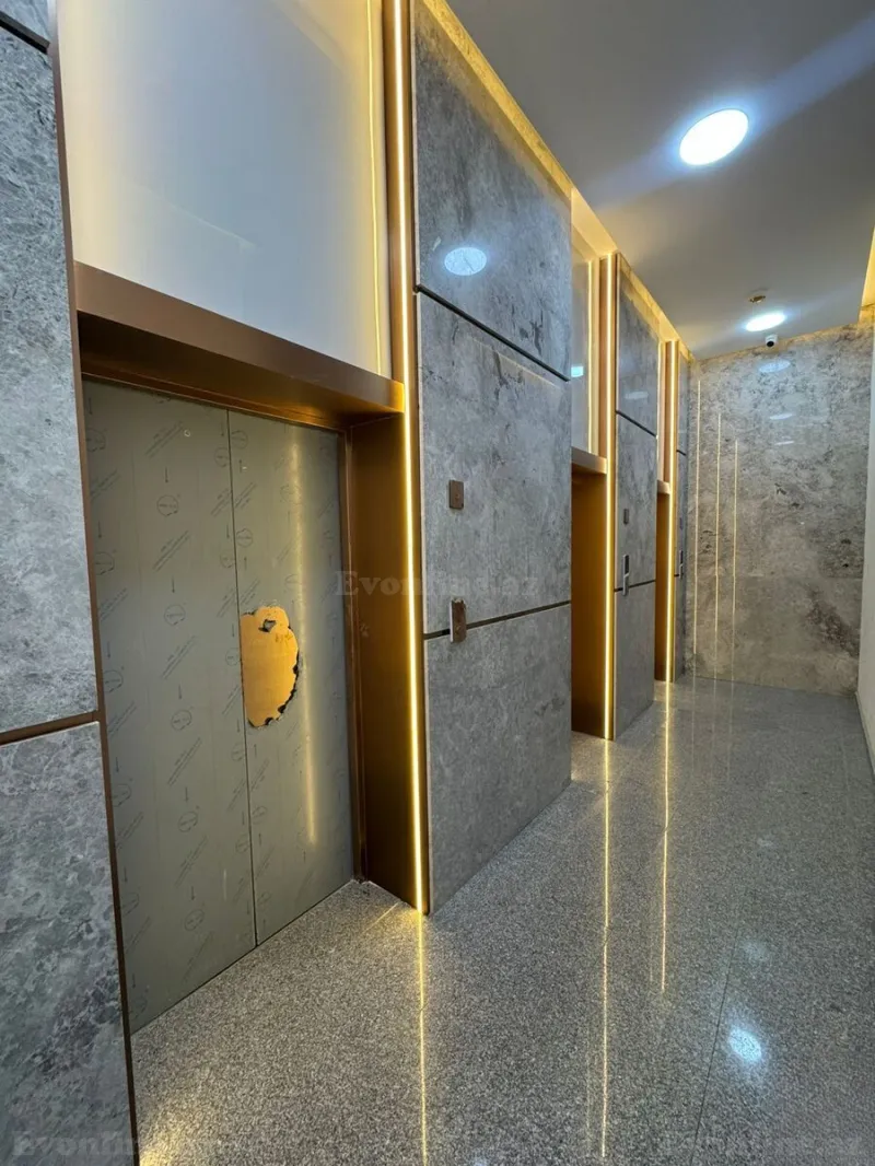 Satılır 4 otaqlı Mənzil Yeni tikili 98 m² 20 Yanvar m. - şəkil 3