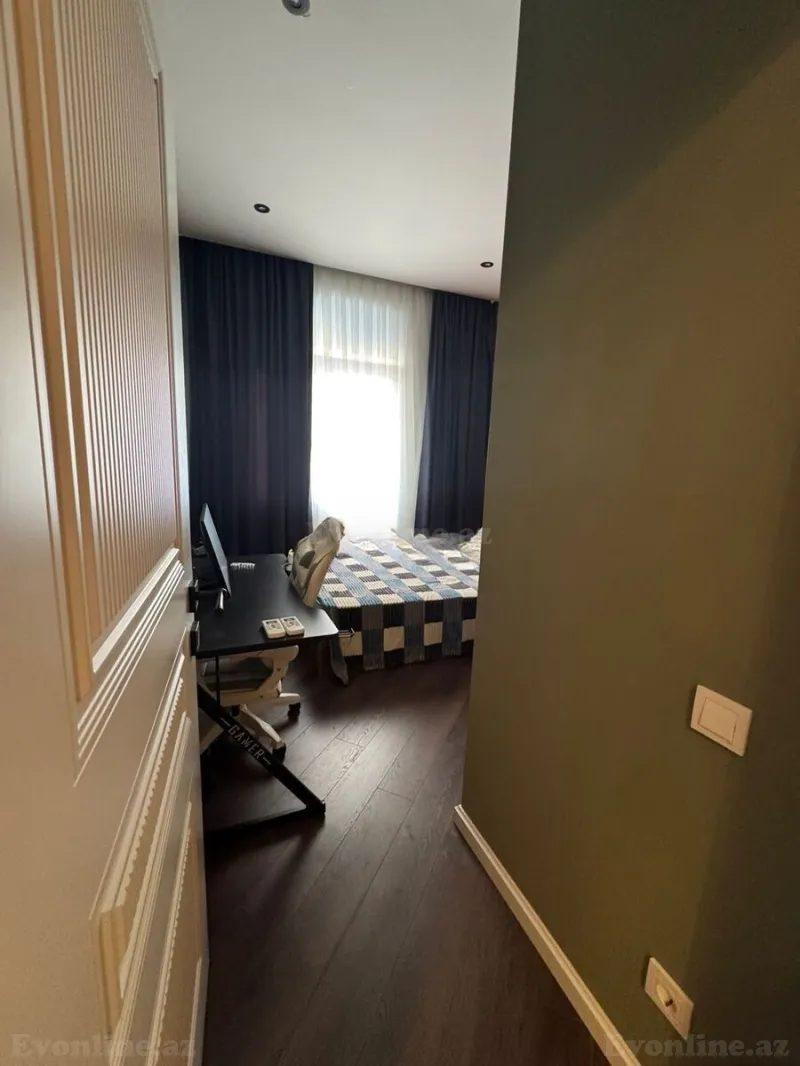 Satılır 4 otaqlı Mənzil Yeni tikili 98 m² 20 Yanvar m. - şəkil 13