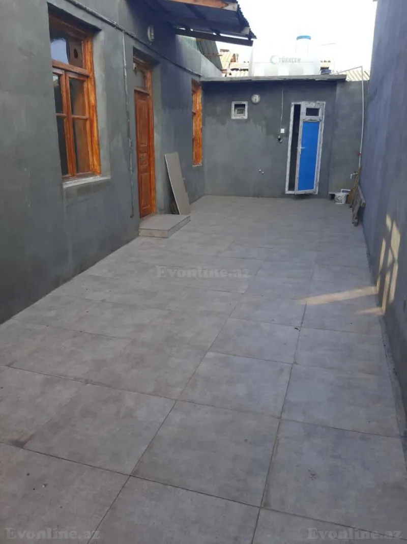 3 otaqlı Həyət evi 63 m² Gəncə Satılır