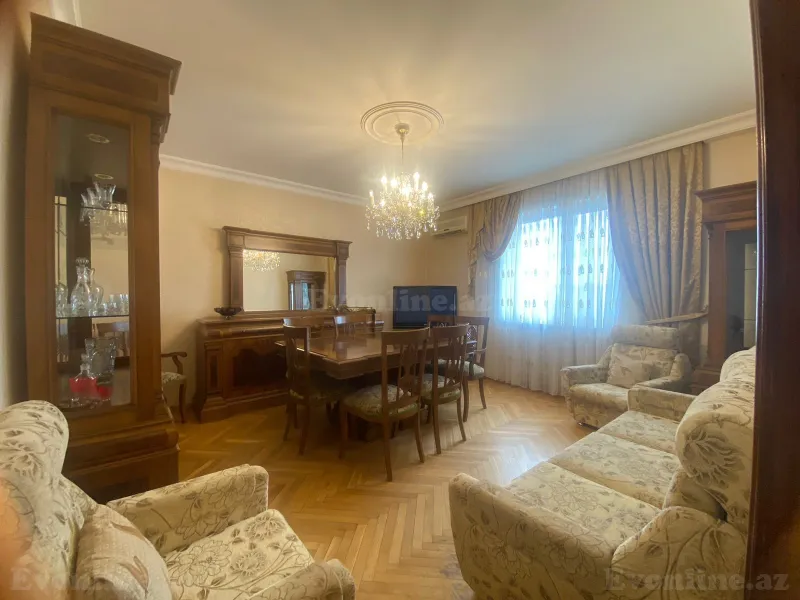 Satılır 4 otaqlı Mənzil Köhnə tikili 105 m² Elmlər Akademiyası m. - şəkil 2