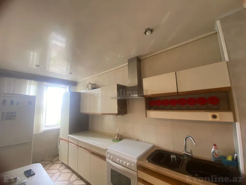 Satılır 4 otaqlı Mənzil Köhnə tikili 105 m² Elmlər Akademiyası m. - şəkil 9