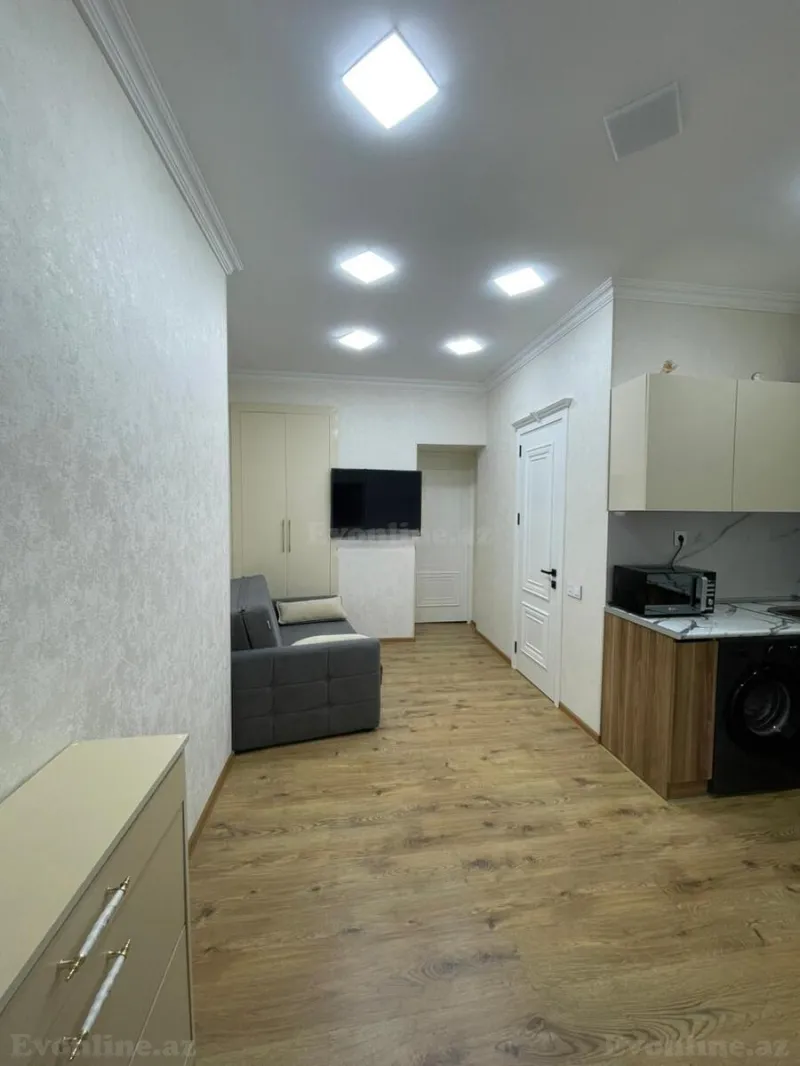 2 otaqlı Mənzil 40 m² 28 May m. Satılır