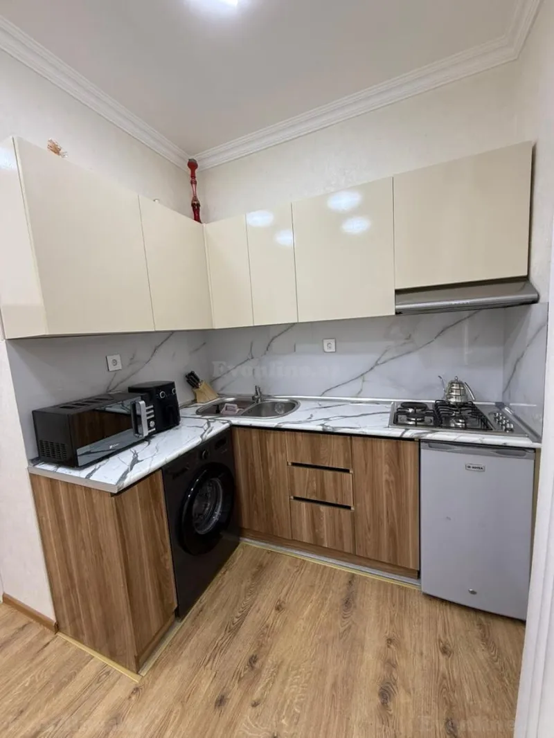 Satılır 2 otaqlı Mənzil Köhnə tikili 40 m² 28 May m. - şəkil 5