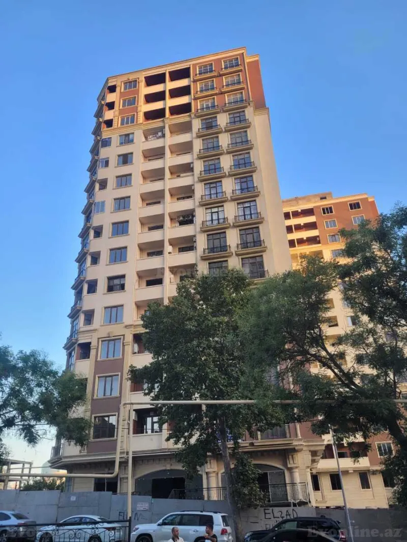 Satılır 3 otaqlı Mənzil Yeni tikili 113 m² 20 Yanvar m.