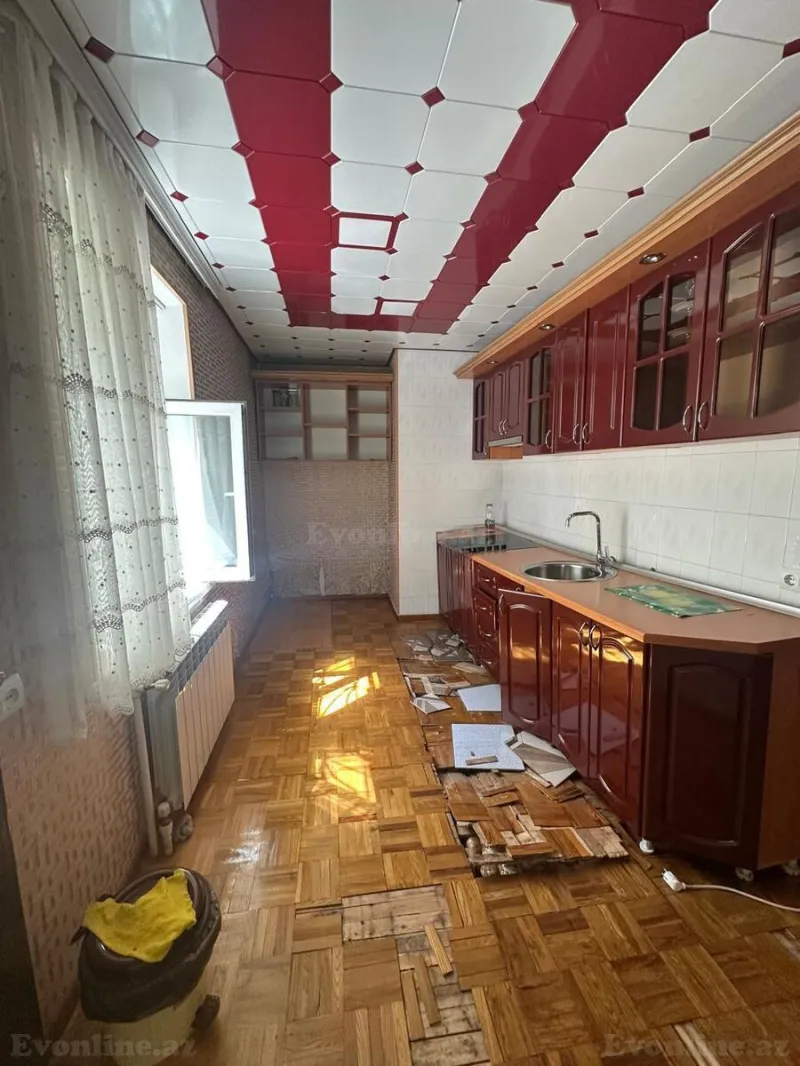 Satılır 3 otaqlı Mənzil Köhnə tikili 110 m² Elmlər Akademiyası m. - şəkil 9