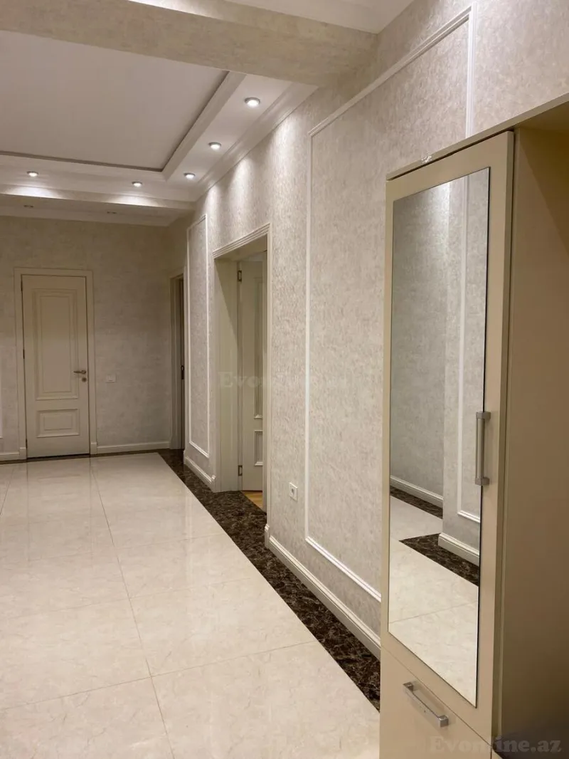 Kirayə verilir 3 otaqlı Mənzil Yeni tikili 172 m² Nizami m. - şəkil 19