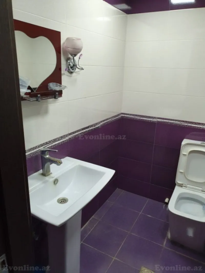 Kirayə verilir 3 otaqlı Mənzil Yeni tikili 130 m² İnşaatçılar m. - şəkil 12