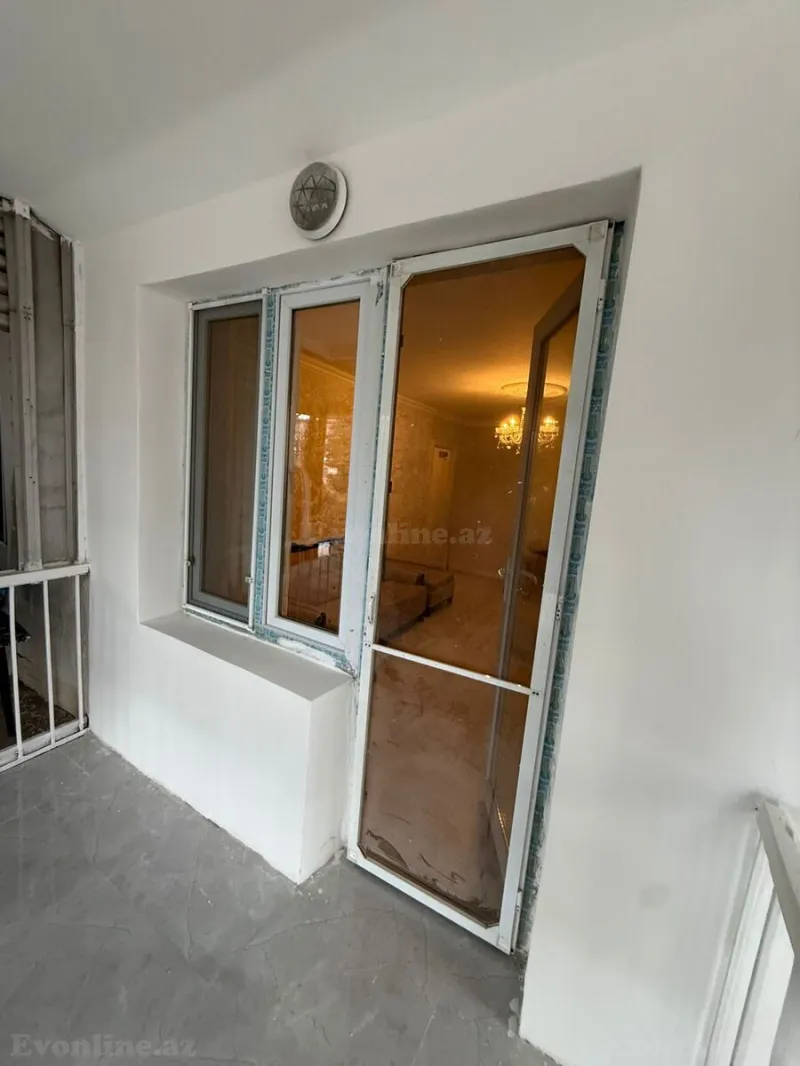 Kirayə verilir 2 otaqlı Mənzil Köhnə tikili 60 m² İnşaatçılar m. - şəkil 2