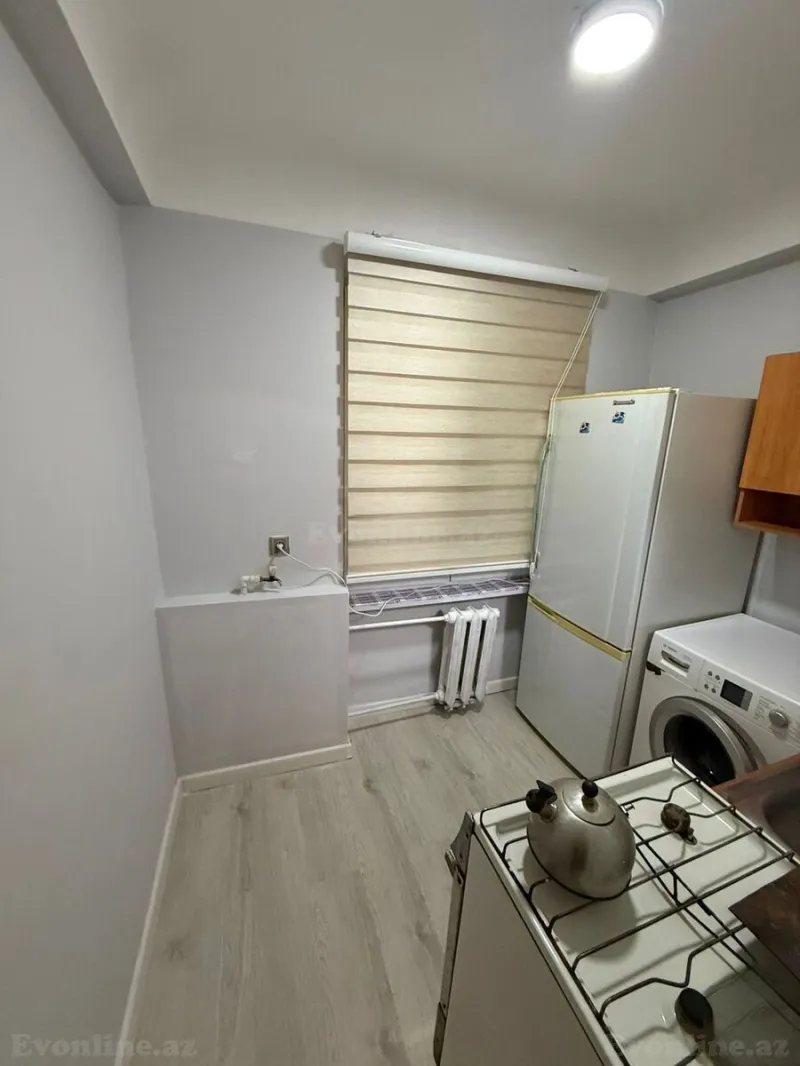 Kirayə verilir 2 otaqlı Mənzil Köhnə tikili 60 m² İnşaatçılar m. - şəkil 3