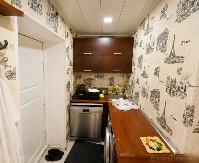 Satılır 2 otaqlı Mənzil Köhnə tikili 45 m² Nərimanov r. - şəkil 5