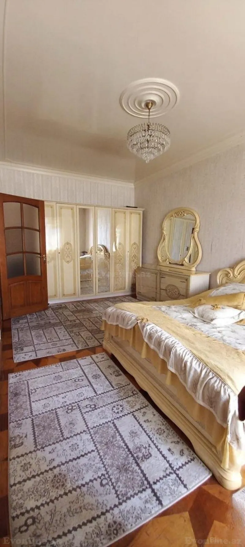 Satılır 5 otaqlı Mənzil Köhnə tikili 120 m² Əhmədli m. - şəkil 2