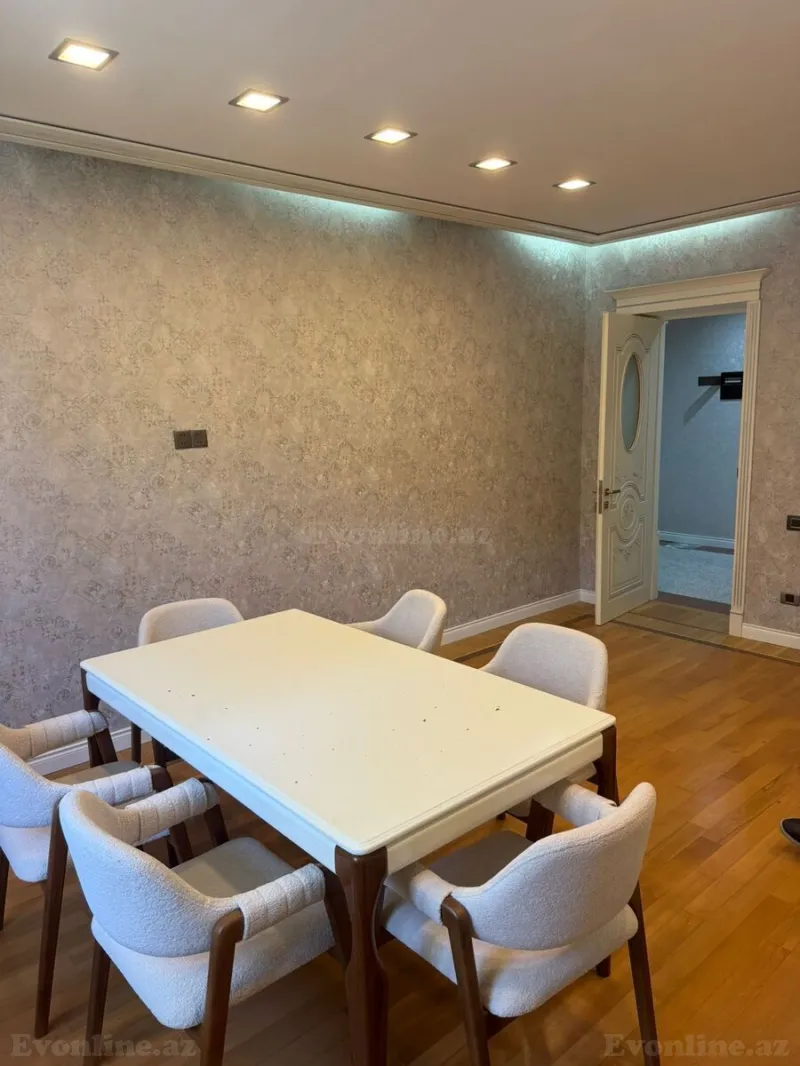 Kirayə verilir 3 otaqlı Mənzil Köhnə tikili 120 m² Nəsimi r. - şəkil 3