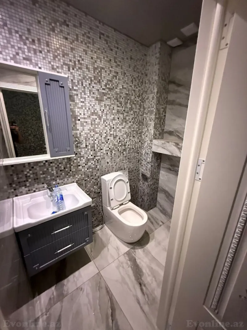 Kirayə verilir 3 otaqlı Mənzil Köhnə tikili 120 m² Nəsimi r. - şəkil 13