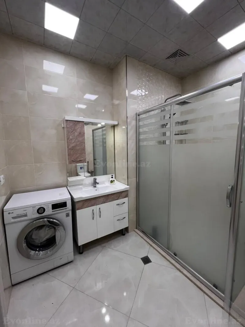 Kirayə verilir 3 otaqlı Mənzil Yeni tikili 130 m² Nərimanov r. - şəkil 9