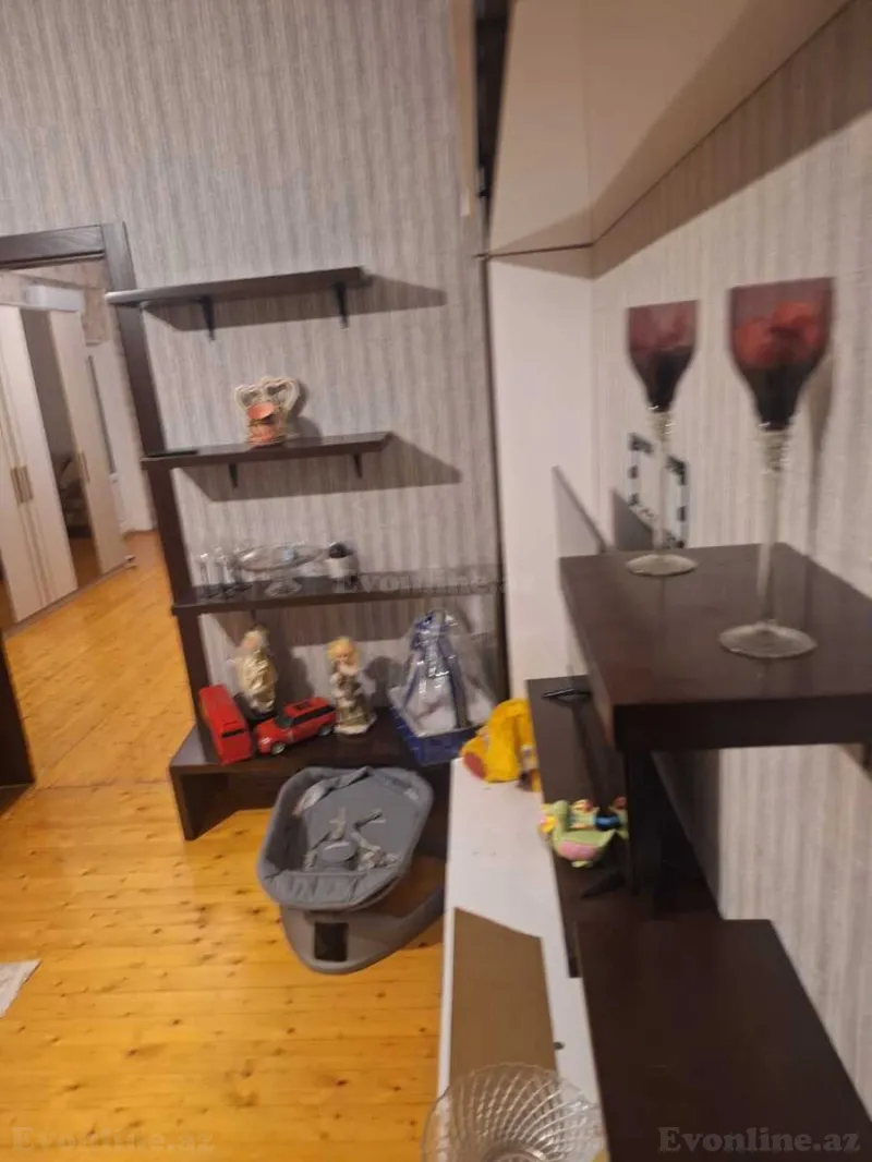 Kirayə verilir 2 otaqlı Mənzil Yeni tikili 110 m² Nizami r.