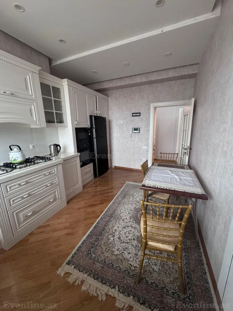 Kirayə verilir 3 otaqlı Mənzil Yeni tikili 130 m² Nəsimi r. - şəkil 7