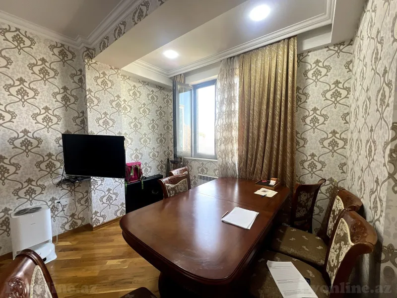 Satılır 2 otaqlı Mənzil Yeni tikili 80 m² 4-cü mikrorayon - şəkil 2