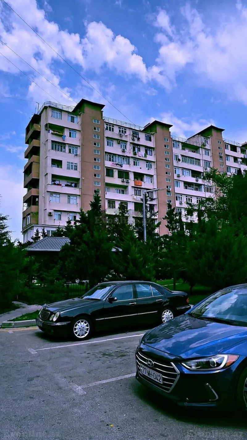 Satılır 4 otaqlı Mənzil Köhnə tikili 105 m² Əhmədli m. - şəkil 8